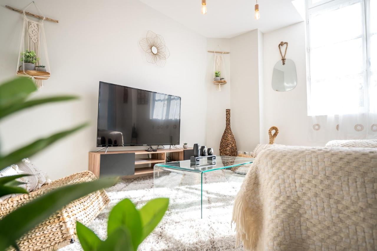 Appt Ambiance Boheme 2 Ch Piscine Lagon Apartment Tarbes Bagian luar foto